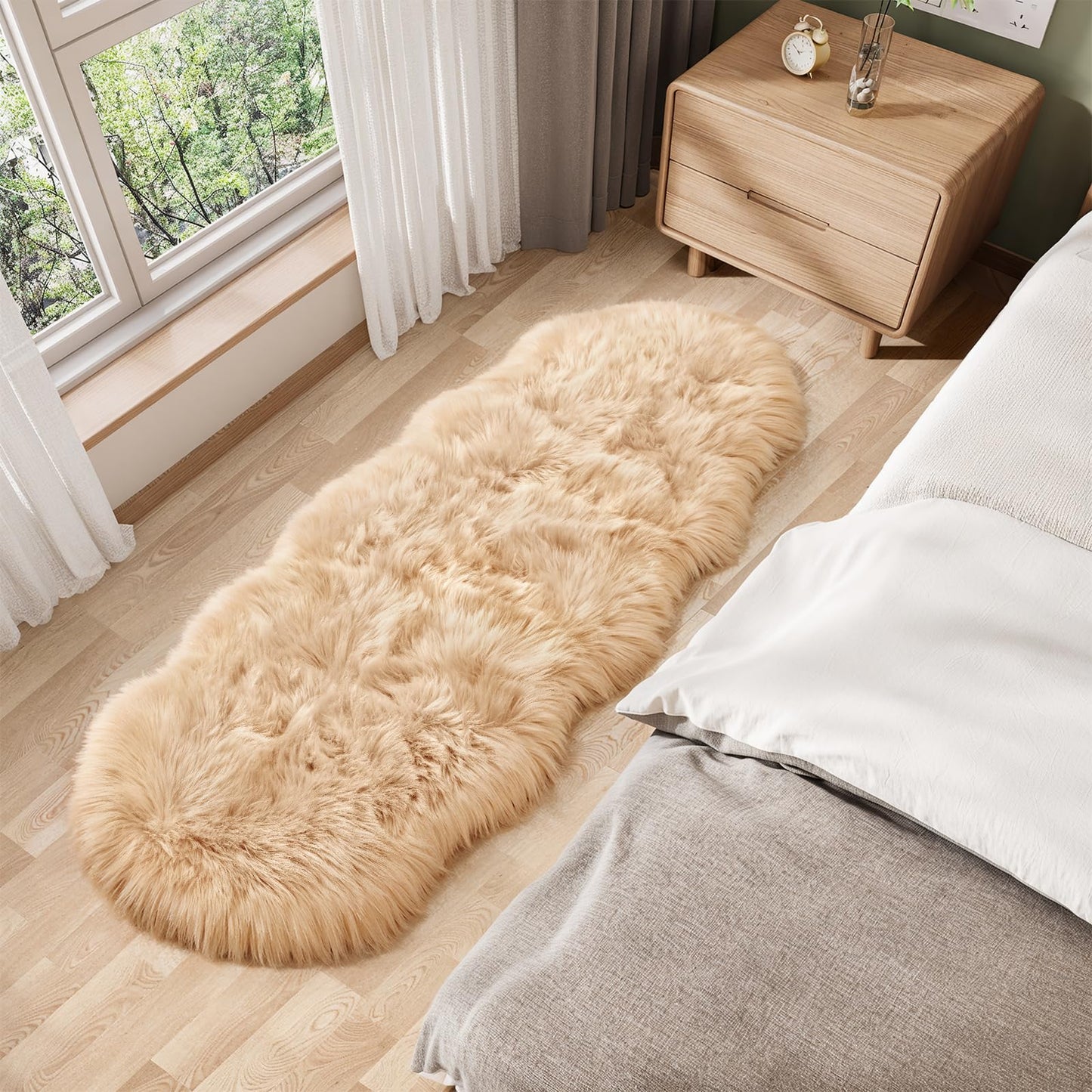 Ciicool Ultra Soft Faux Sheepskin Fur Rug Fluffy Rug for Bedroom Fuzzy Carpet for Living Room Kid's Room Nursery Decor, Beige 2 x 6 Feet